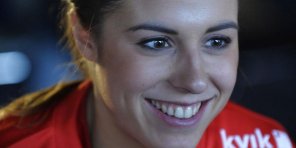 Louise Burgaard melder sig klar til kamp - 1