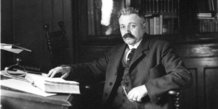 Rejsen til Thøger Larsens univers - 1