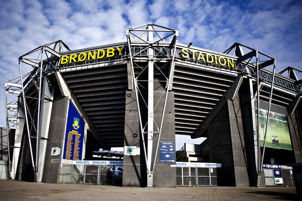 -Arkiv- SE RITZAU Brøndby IF Q3: Alle mand til pumperne efter millionnedskrivning Brøndby Stadion, marts 2011. Foto: Bjarke Bo Olsen