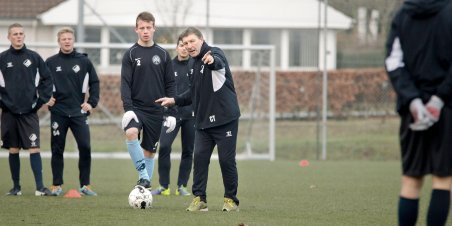 Todd tog ungdommen under vingerne