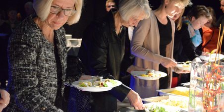 Charmeoffensiv for 500 tilflyttere - se/syng Holstebrovisen