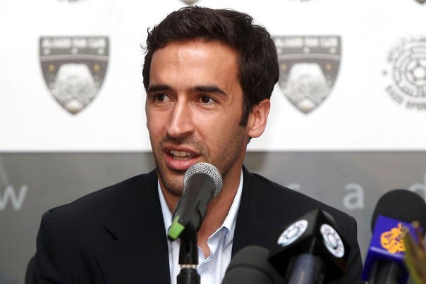 Raul ligner Guradiolas højre hånd i Bayern München. Foto: KARIM JAAFAR