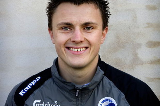 http://a.bimg.dk/node-images/36/620x411-c/36146-william-kvist-med-fra-start--.jpg