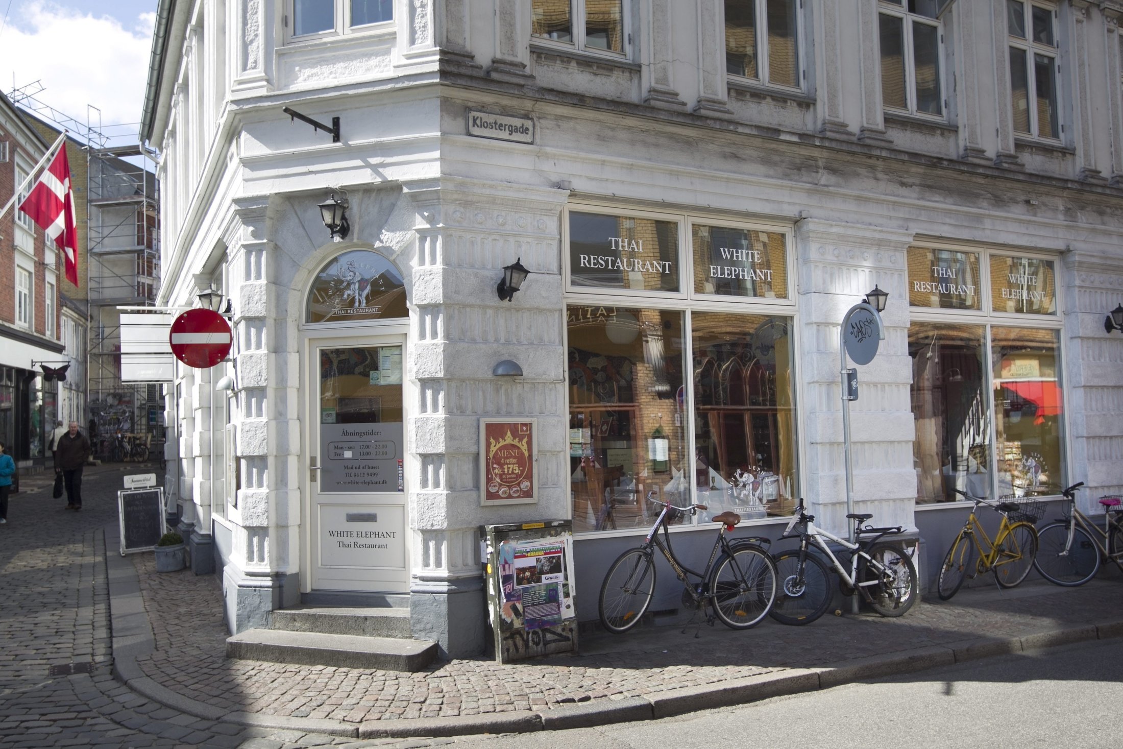 den frække side white elephant århus den frække side white elephant århus