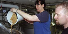 Har De puttet skumfiduser i øllet? - 1