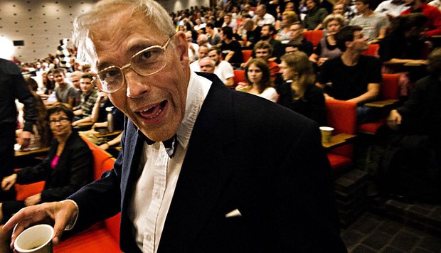 atomfysiker holger bech nielsen skønhedens magt atomfysiker holger bech nielsen skønhedens magt