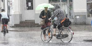 DMI udsender beredskabs- varsel: Kraftig regn og skybrud på vej - 1