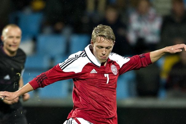 Viktor Fischer blev tirsdag kåret som rundens spiller i Holland. Her ses han i sin debutkamp på U21-landsholdet mod Spanien i oktober. Foto: Henning Bagger
