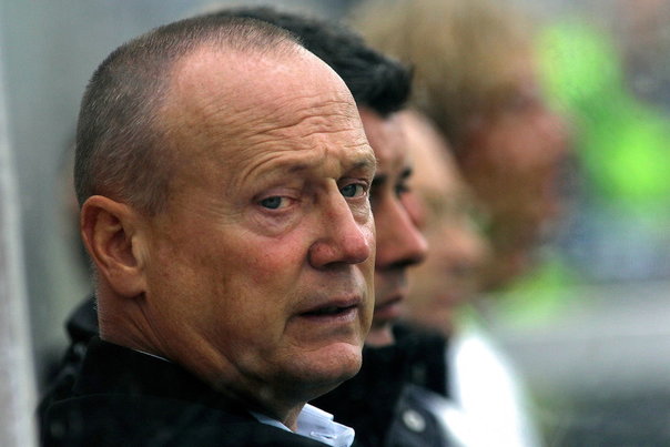Sören Åkeby ses her under sin tid i AGF. Svenskeren får det glatte lag efter nedrykning med GIF Sundsvall. Foto: Claus Fisker (arkivfoto)