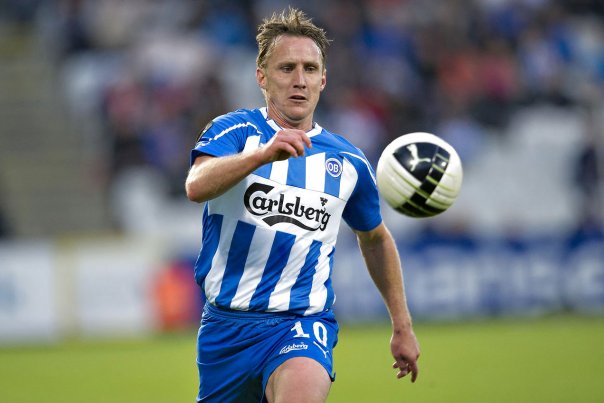 ARKIVFOTO. Andreas Johansson stopper i OB ved årsskiftet, når hans kontrakt udløber i den fynske fodboldklub. (se Ritzau historie 261448) Superliga, OB - Esbjerg fB, mandag den 2. maj 2011. OBs målscorer Andreas Johansson. Foto: CLAUS FISKER