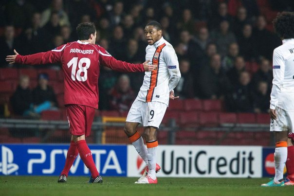 FCN er utilfredse med, at Shakhtar ikke også bliver straffet for Luiz Adrianos stunt i Champions League-kampen i Parken. Foto: ANDREAS HILLERGREN