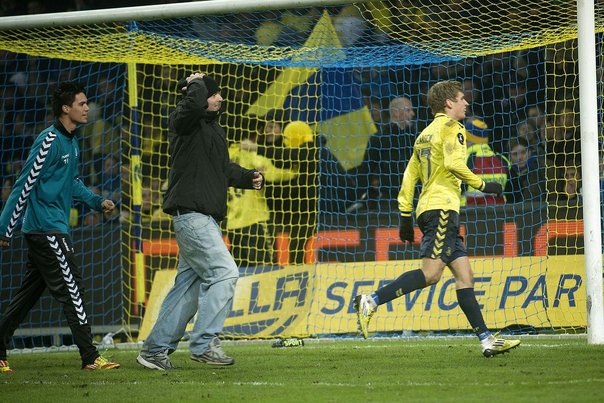 Brøndby fans har været i fokus, siden de løb på banen onsdag mod FCK. Foto: Keld Navntoft