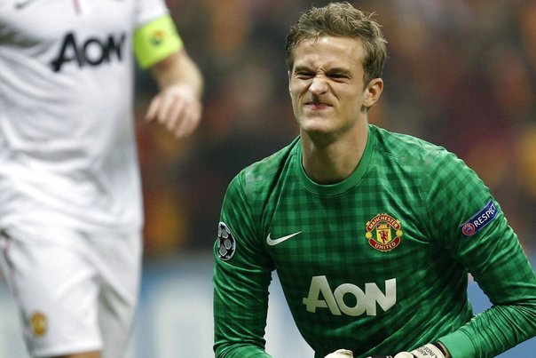 Efter Lindegaard er blevet far, har han mistet sin startplads i United. Foto: TOLGA BOZOGLU